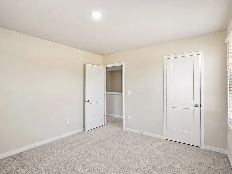 528 Southland Dr — Photo 32