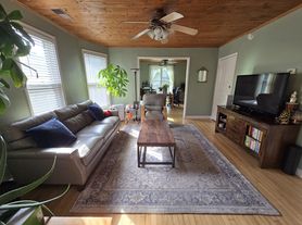 3335 Columbus Ave, Minneapolis, MN