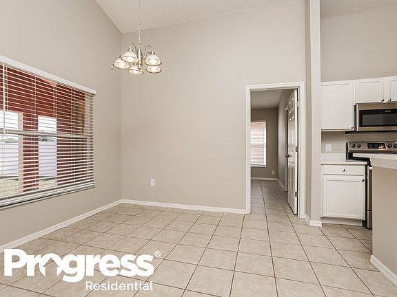 5th image of 5114 Violet Ln