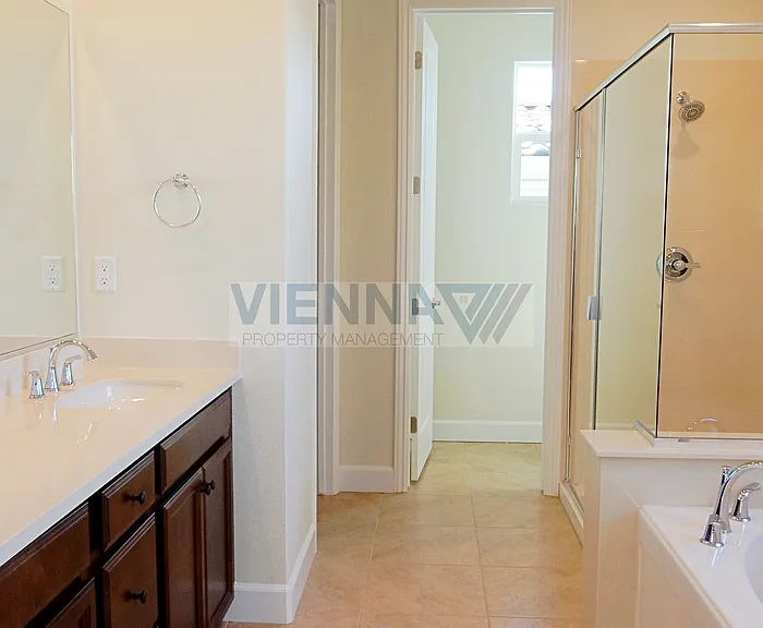 1062 Yucca Dr — Photo 20