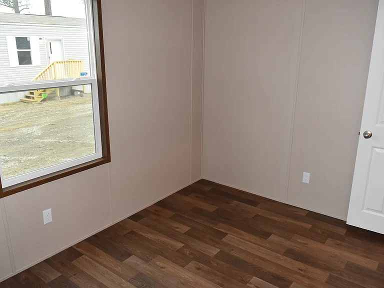10204 Bamboo Ln #4 — Photo 7