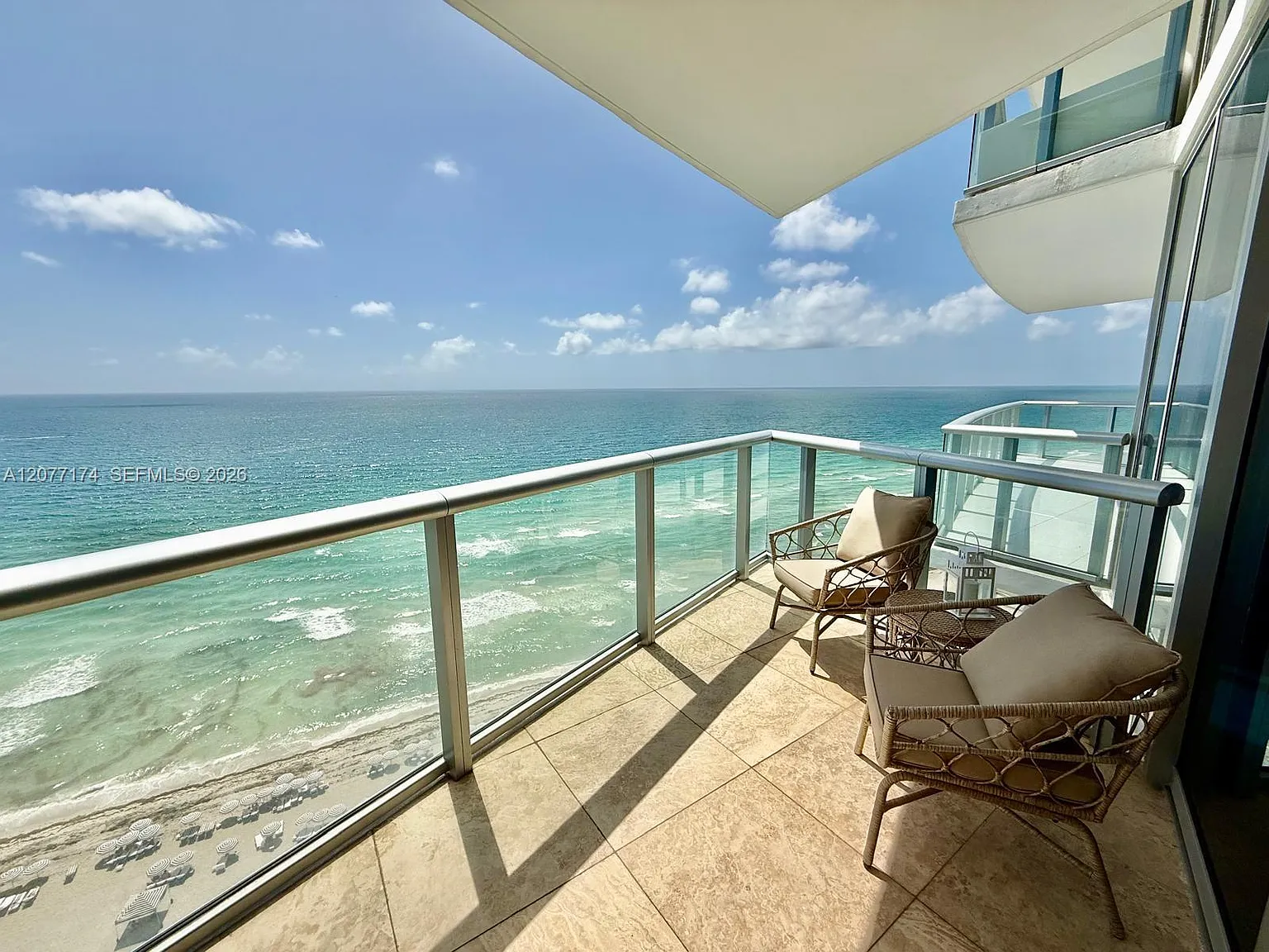 Jade Beach Condo — Photo 3