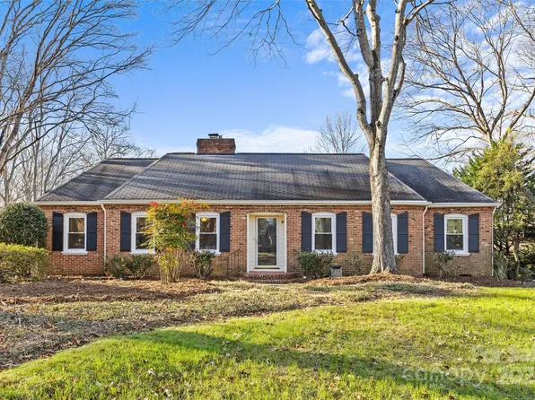 5706 Wadebridge Cv, Charlotte, NC 28210