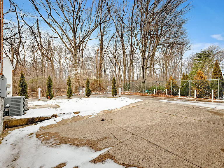 12450 Knights Rd #2 — Photo 43