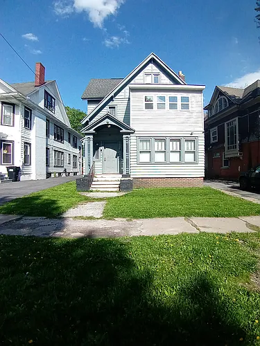 123 Onondaga Ave #1 Photo 1