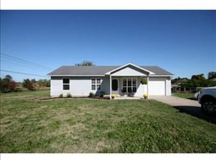 5184 Bob Mills Rd, Springdale, AR 72762