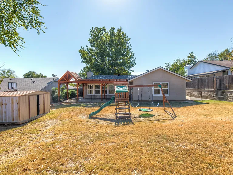 2909 W 61st Pl S — Photo 34