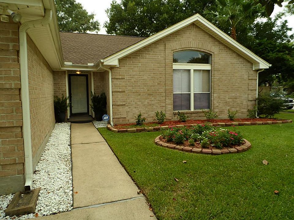 1st image of 15502 Tadworth Dr