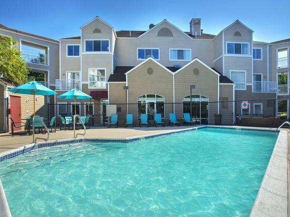 25 Connector Rd #322