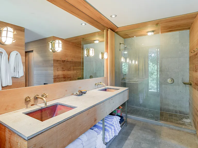 329 Cranberry Hole Rd — Photo 12