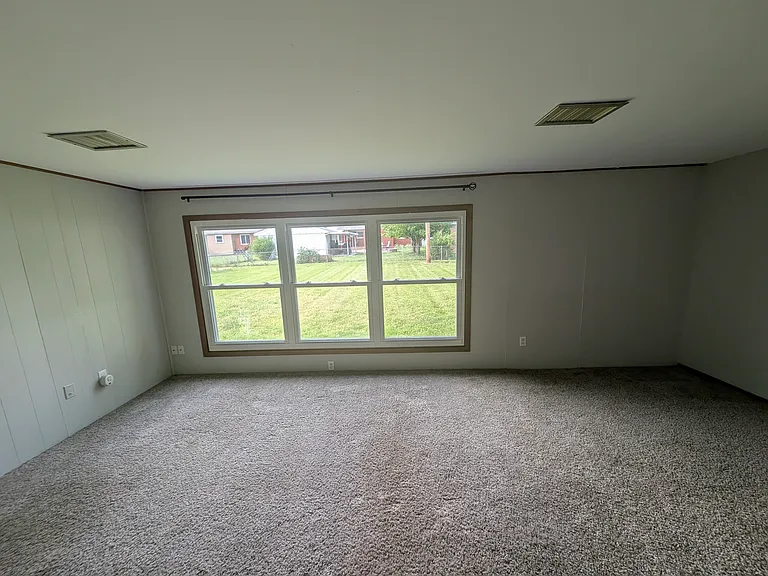 2666 Kenny Ln — Photo 4