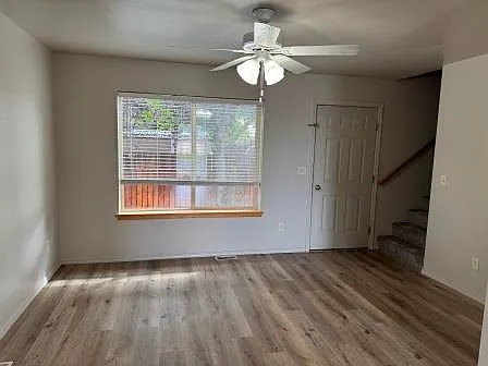 903 Dimaggio Dr — Photo 4