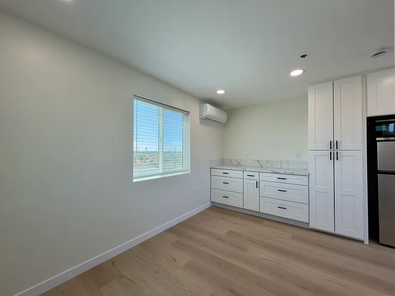6602 Manning St #18 — Photo 8