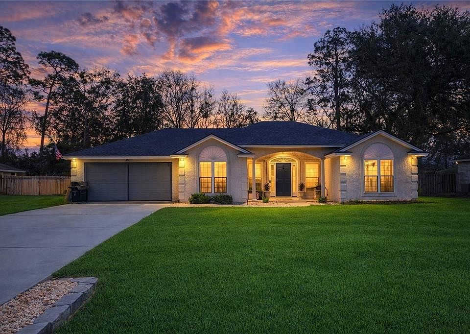 1st image of 118 Baywood Cir