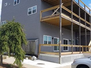 2 Short Beach Rd #14, East Haven, CT 06512