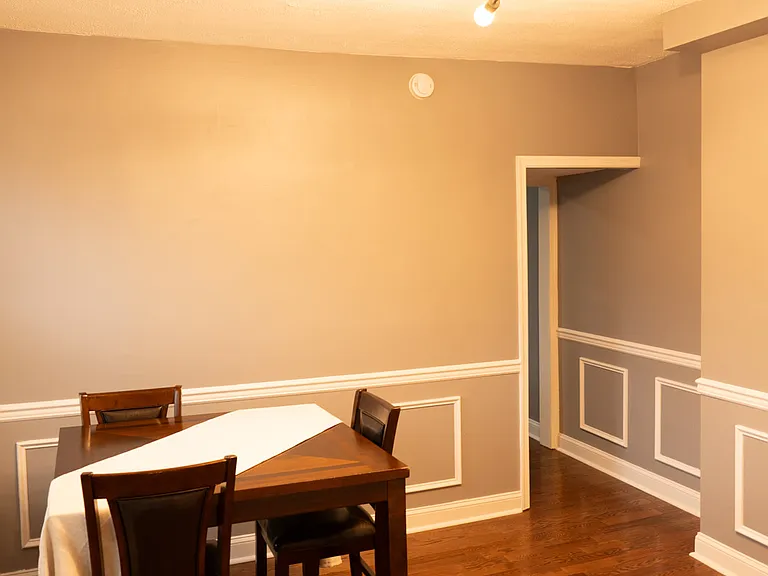 951 Homestead St #1 — Photo 18