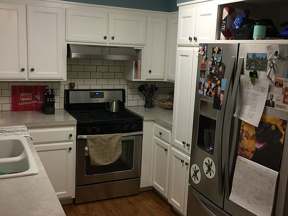 2nd image of 741 N Hall St #St02