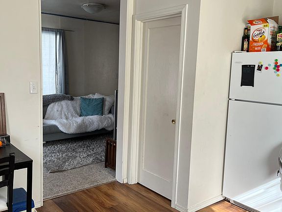 3rd image of 437 NE Campus St