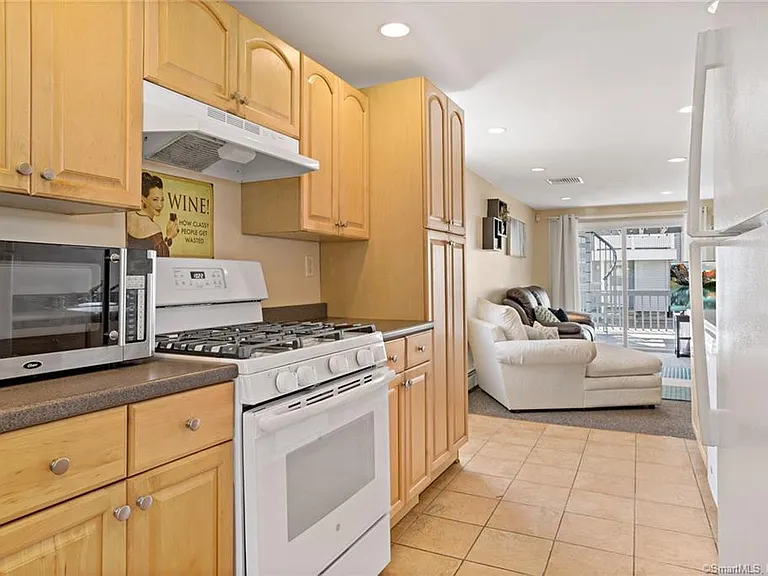 210 Broadway #210 — Photo 13