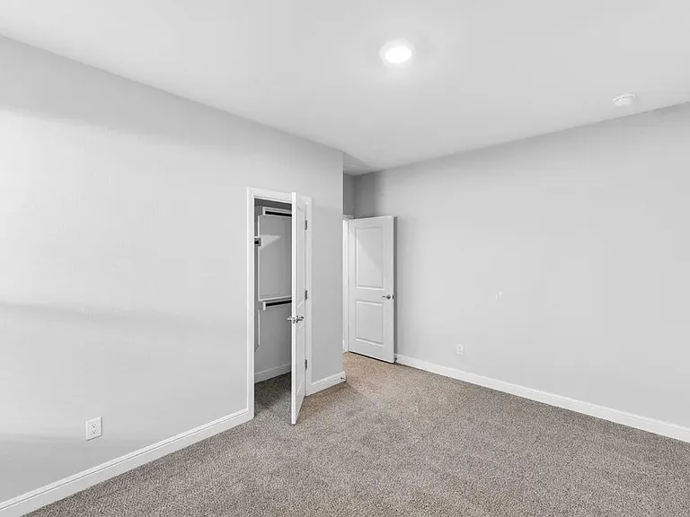 11057 Temple Gardens Trl — Photo 12
