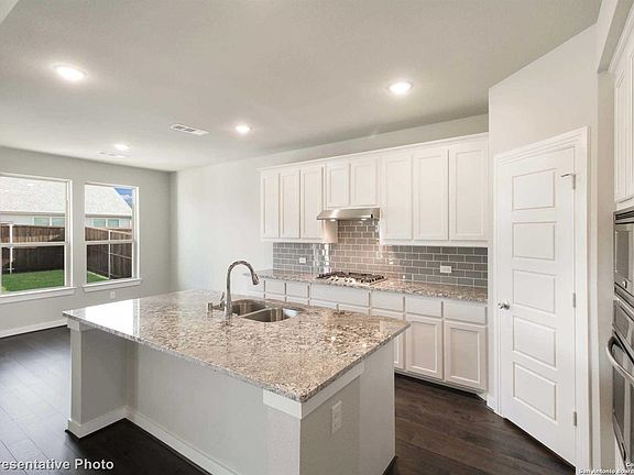 3rd image of 10918 Davis Farms