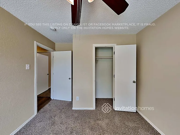 2306 Lakeshore Ln — Photo 12