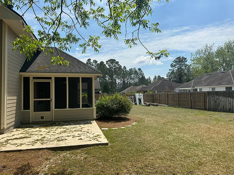 4561 Amelia Cir — Photo 39
