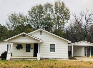 214 Winthrop St, Clover, SC 29710