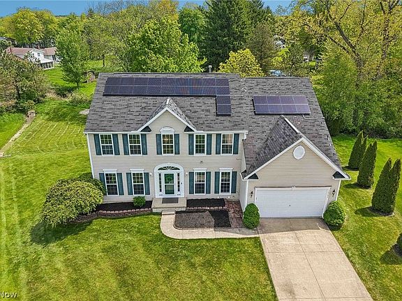 2nd image of 16264 Selby Cir