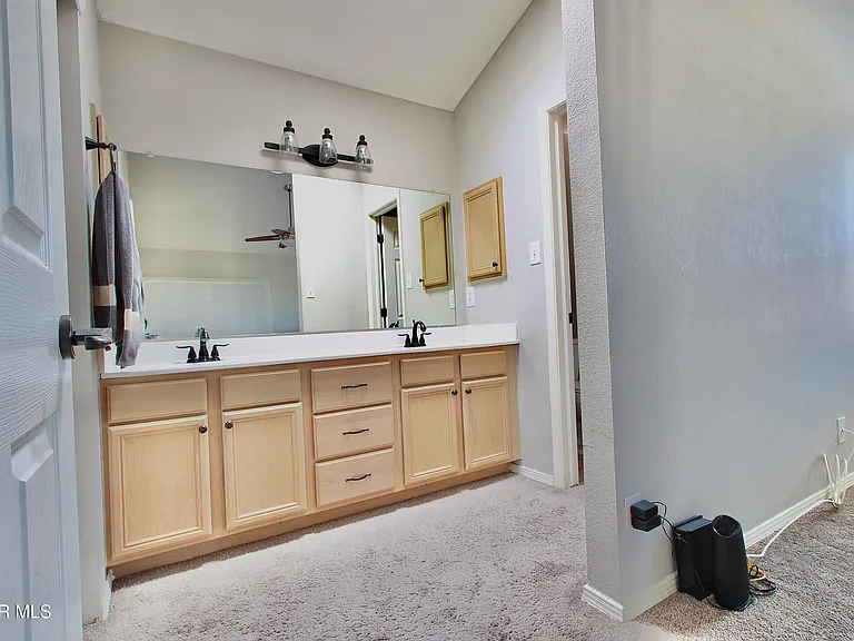 12229 Kingsgate Ct — Photo 34