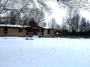 7140 Anderson Rd, Montague, MI 49437