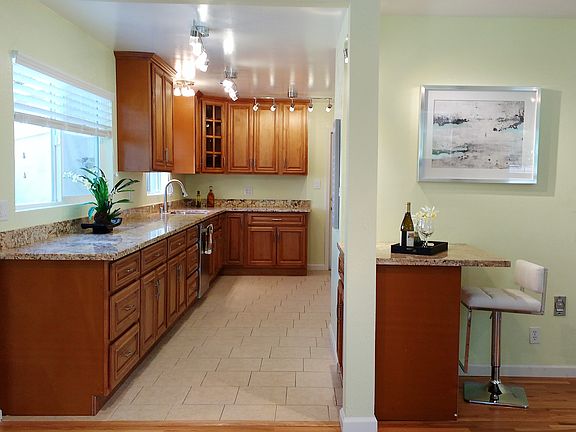 3rd image of 693 Coakley Dr