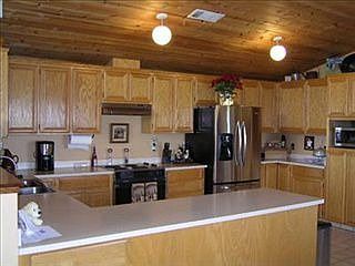 4th image of 5679 Claribel Rd