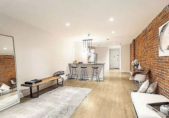 3rd image of 66 Pearl St APT 308