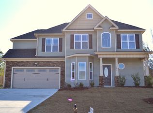 200 Horse Whisperer Ln, Lillington, NC 27546