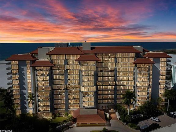 2nd image of 180 Seaview Ct APT 301