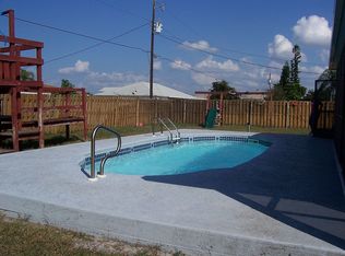 1707 SE 20th Ln, Cape Coral, FL 33990