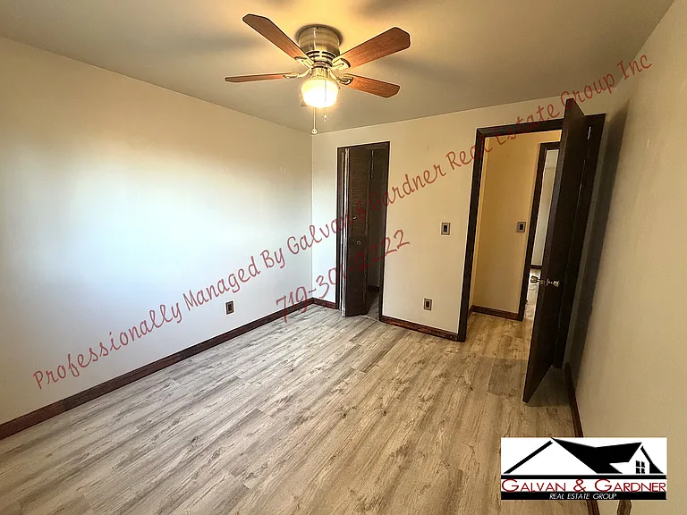 1435 Coronado Dr — Photo 16