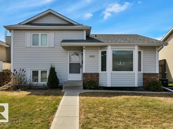 18227 76th Ave NW, Edmonton, AB T5T 4R2