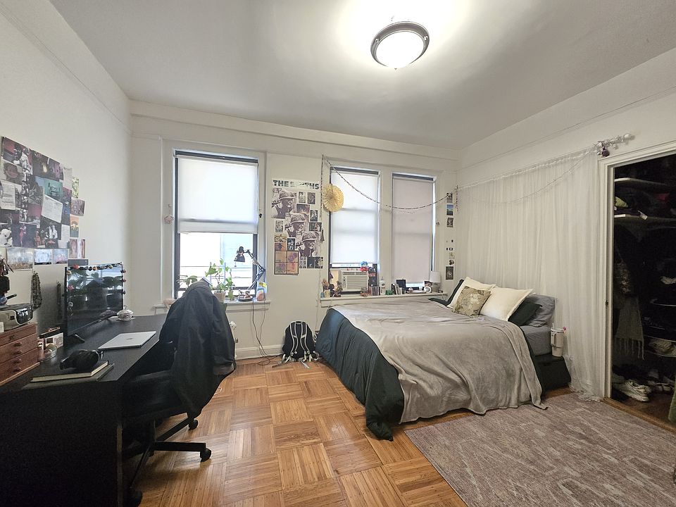 1st image of 515 Cathedral Pkwy #9F