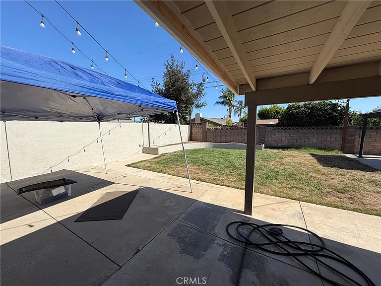 21112 E Brookport St — Photo 4