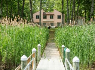 9 Wheeler Dr, Shelter Island, NY 11965