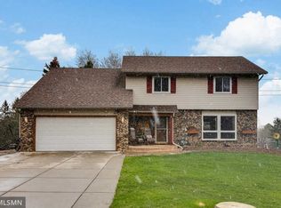 7121 Inwood Ct S, Cottage Grove, MN 55016