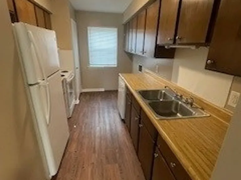 44051 Stein Rd — Photo 9