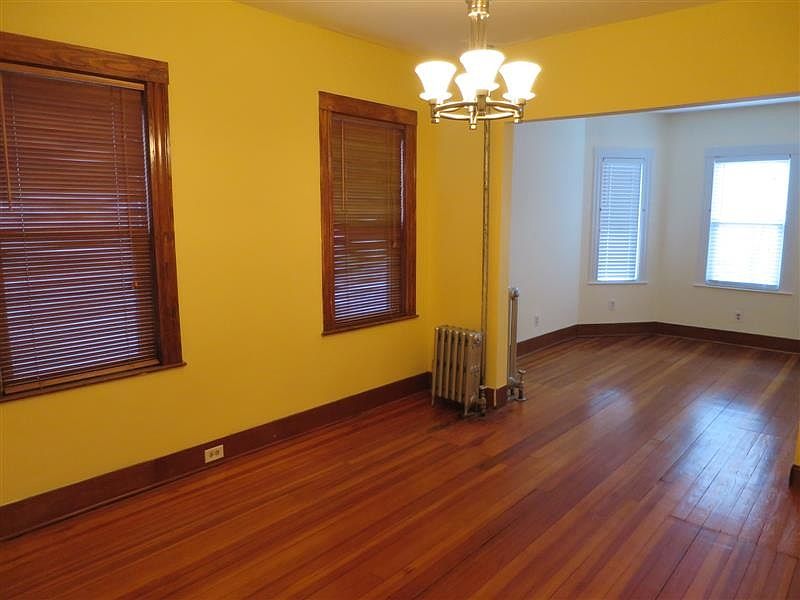 1st image of 50 Bow St