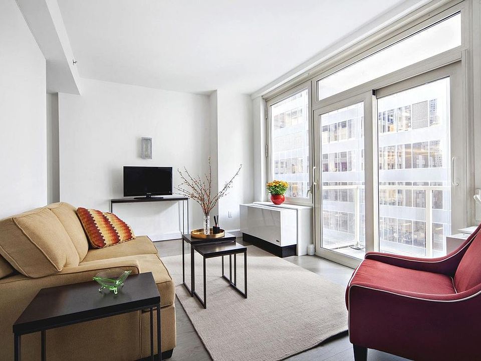 1st image of 67 Liberty St APT 16