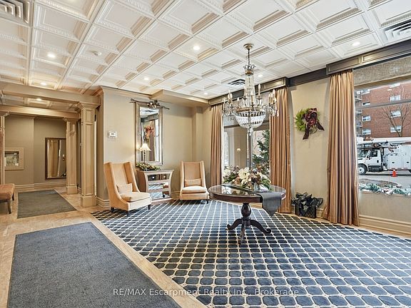 4th image of 5188 Lakeshore Rd #310