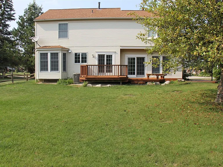 44777 Saltz Rd — Photo 7
