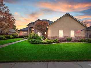 627 E Forest Ridge Dr, Meridian, ID 83642