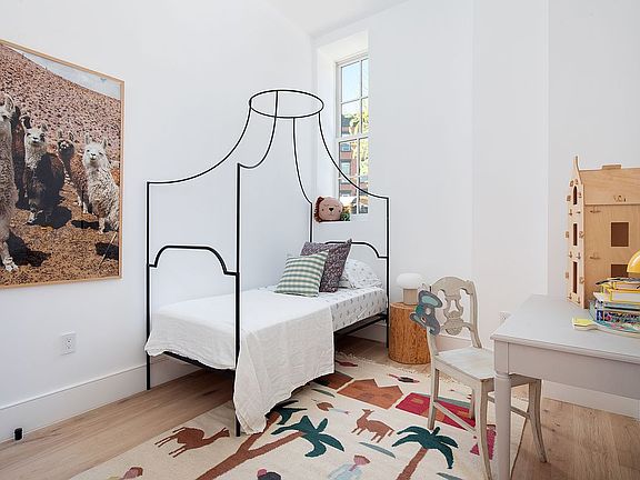 5th image of 524 Halsey St #103